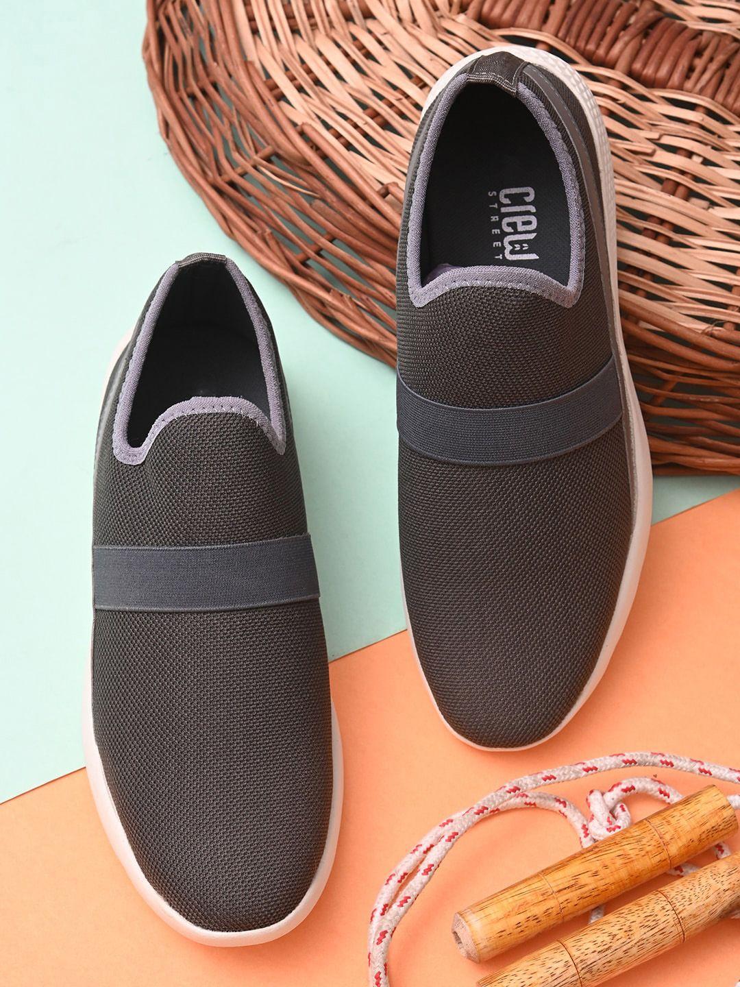 crew street men grey colourblocked slip-on sneakers