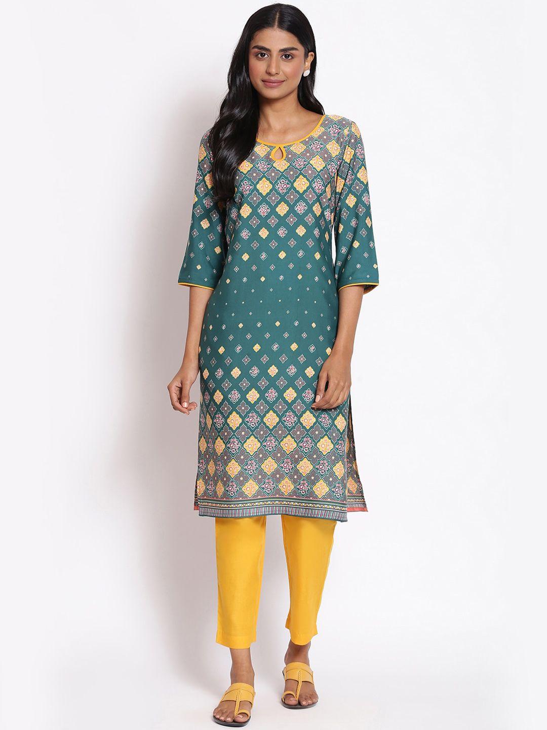 aurelia women green ethnic motifs printed kurta with trousers