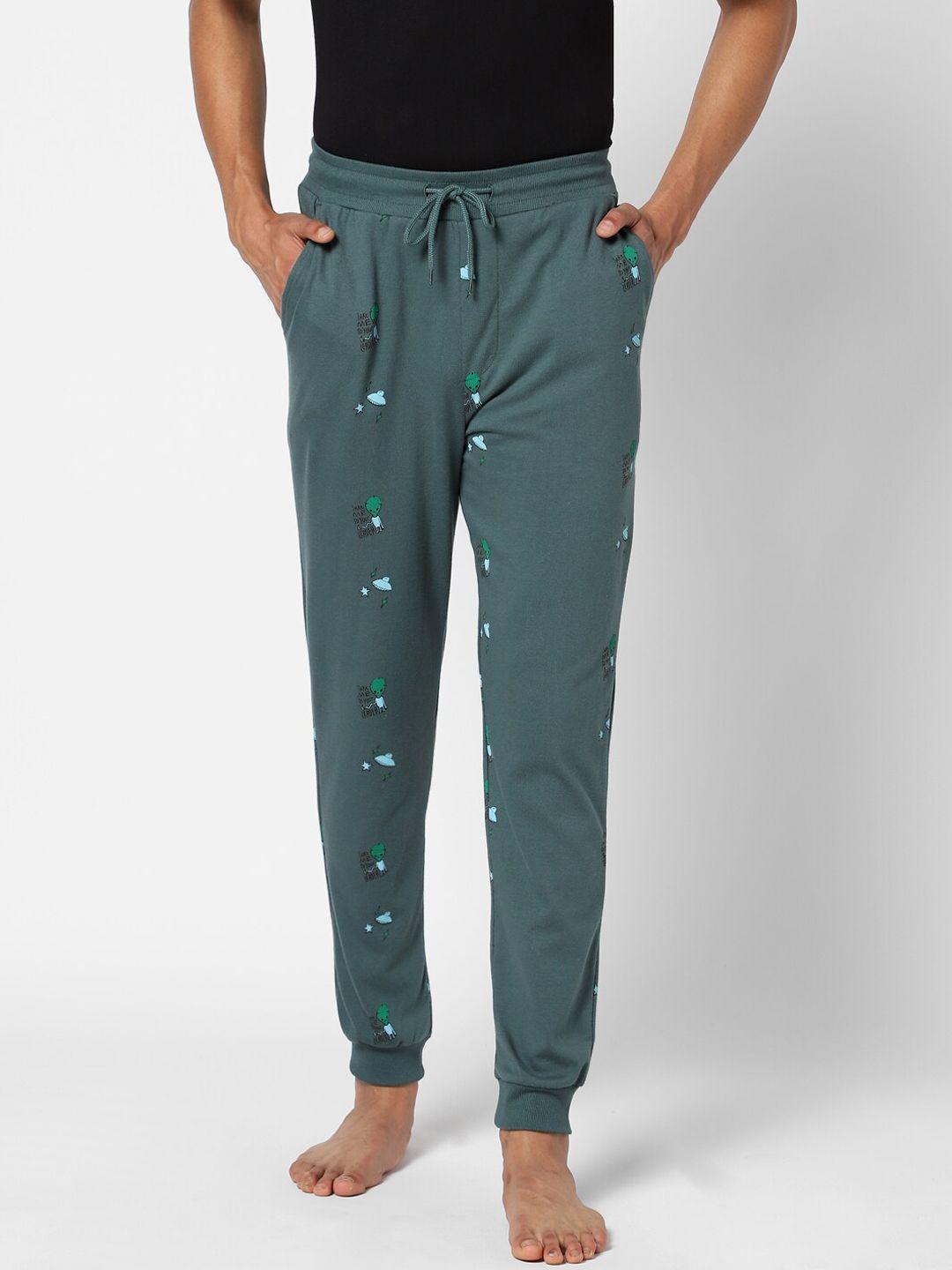 ajile by pantaloons men green printed cotton track pants