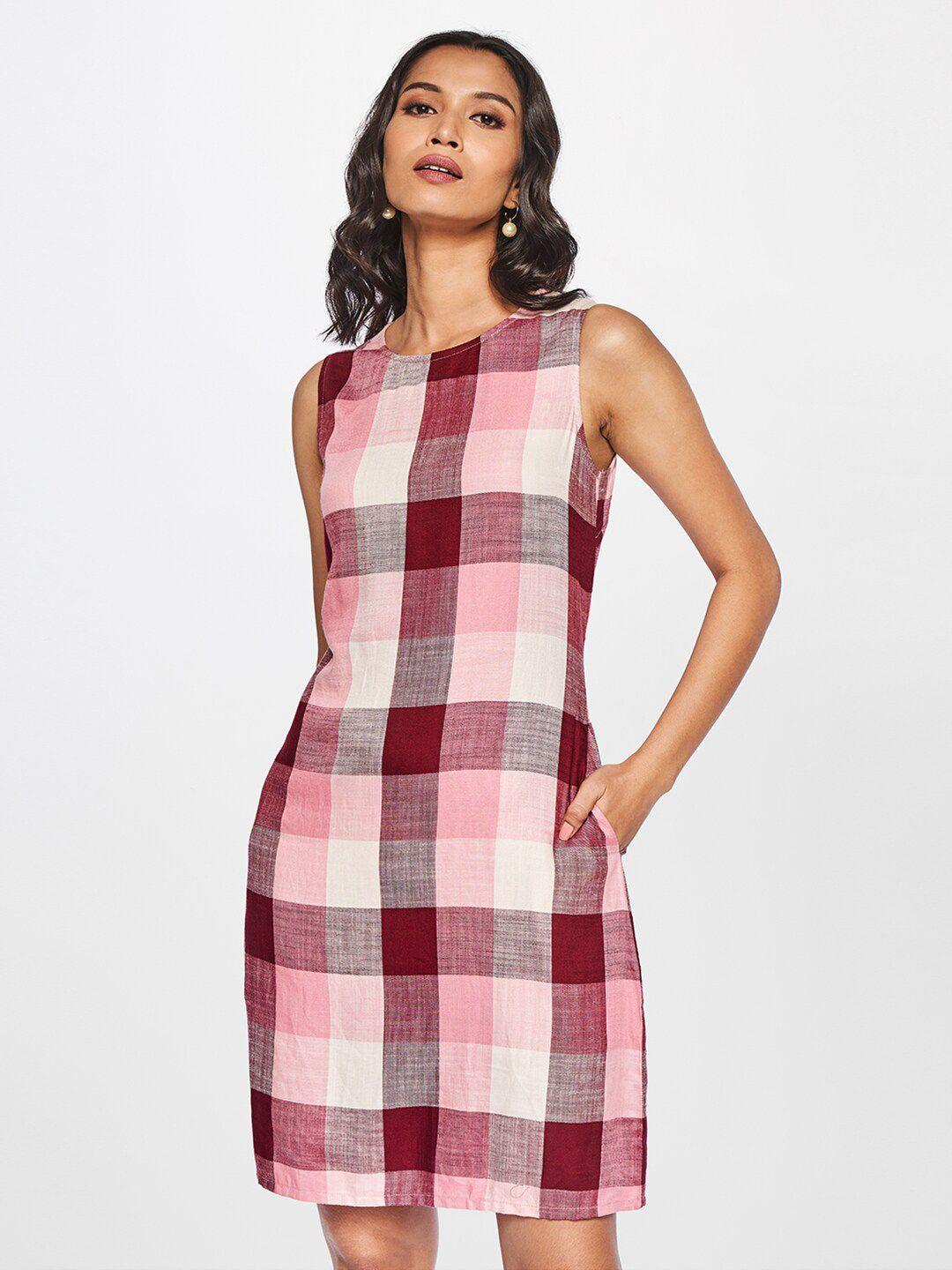 and women burgundy & white checked sheath dress