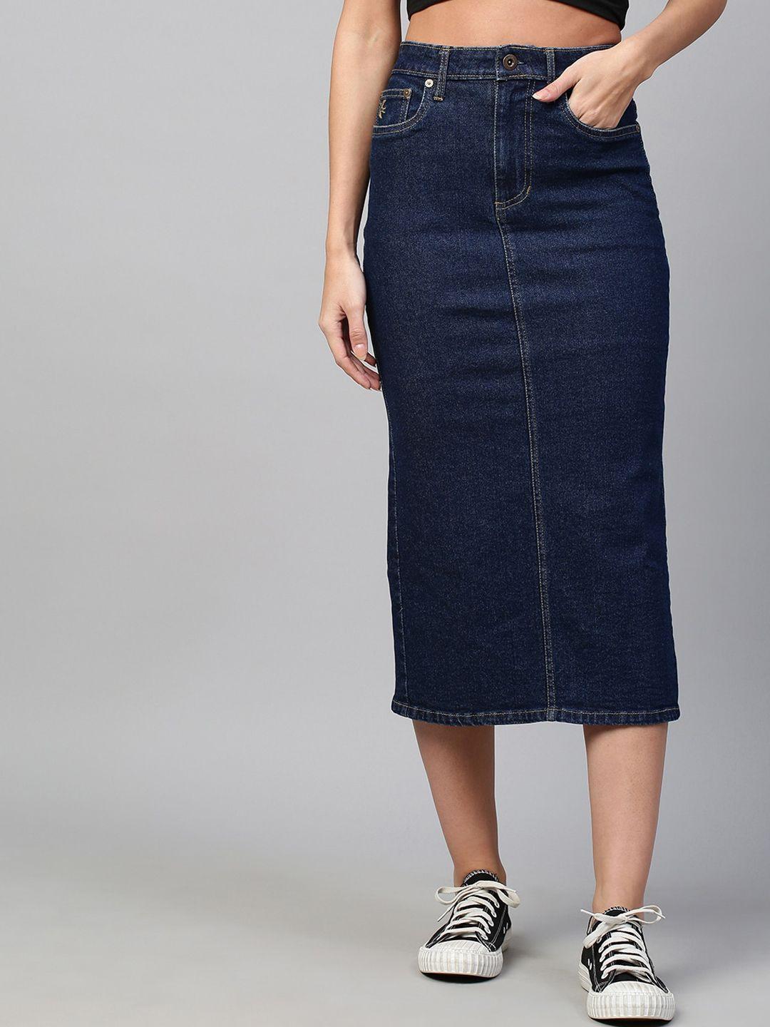 chemistry women navy blue solid straight midi denim skirt