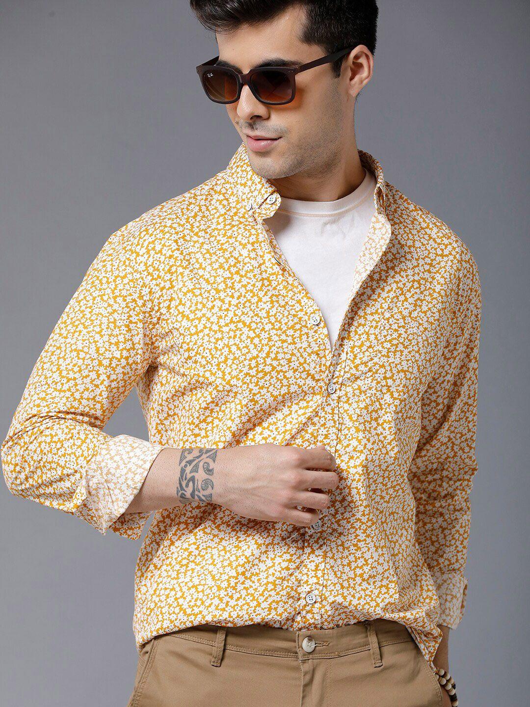 yovish men mustard smart slim fit floral printed casual shirt