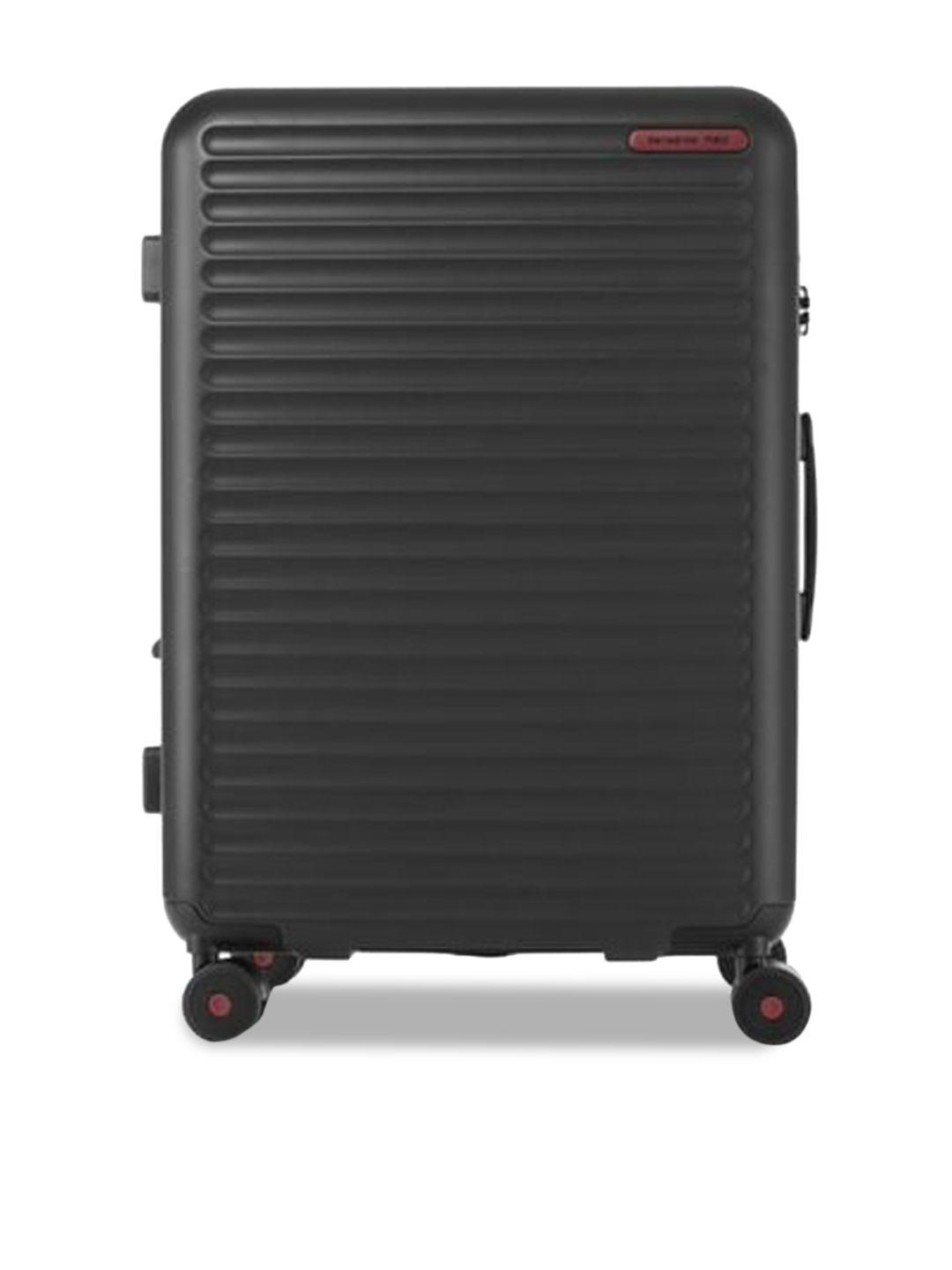 samsonite black solid small trolley bag