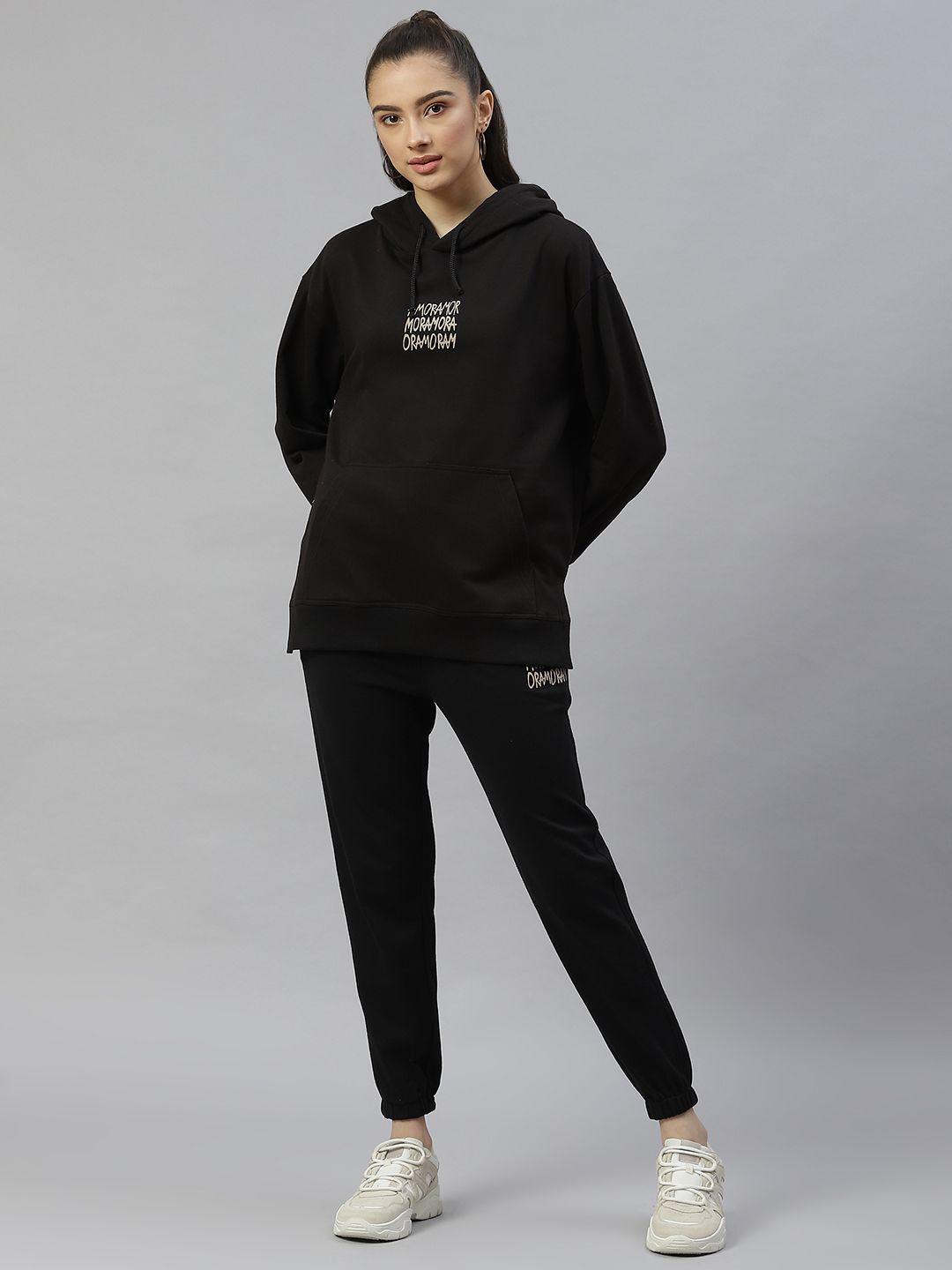 laabha women black solid tracksuit