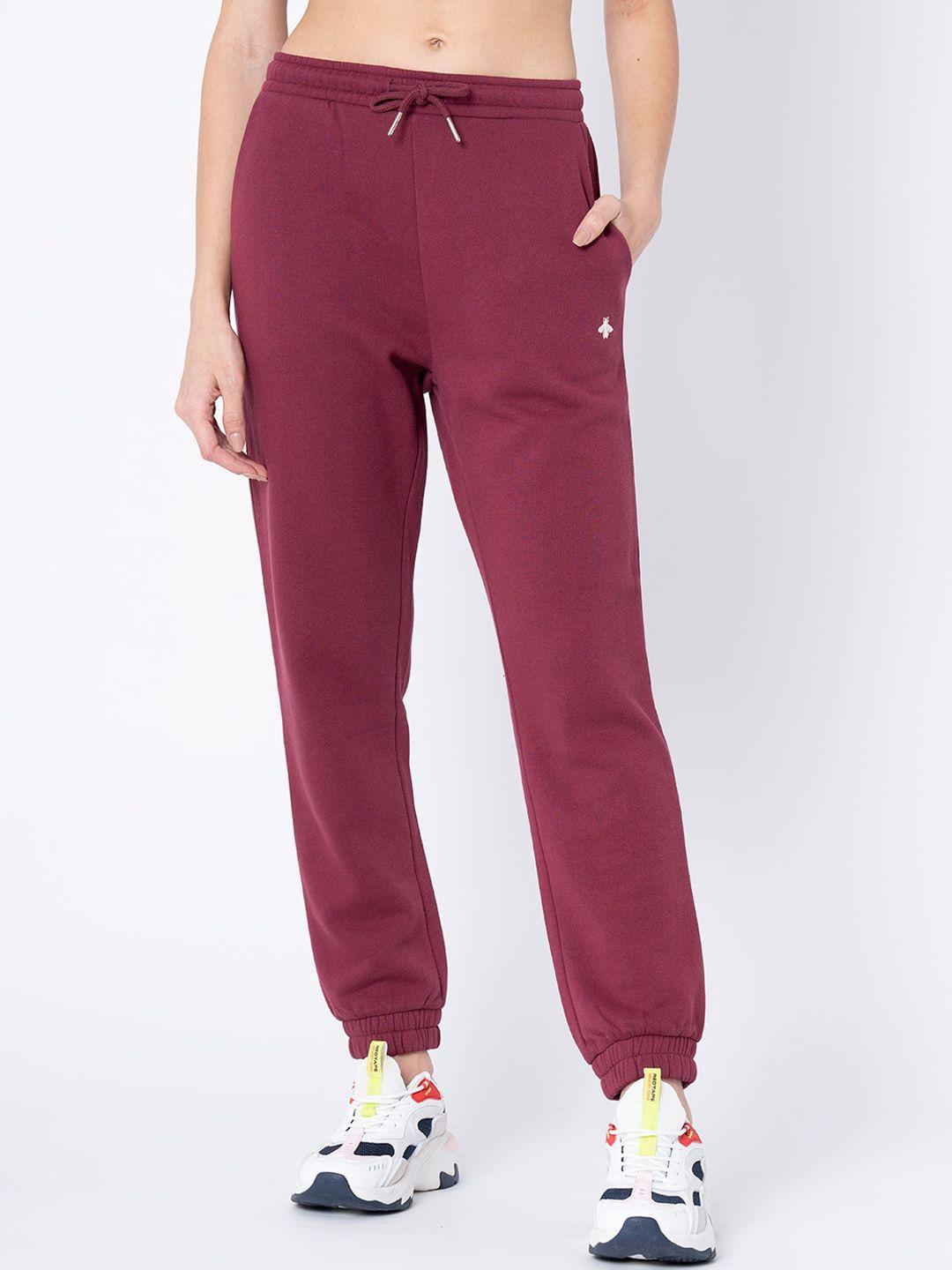 mode by red tape women maroon solid joggers