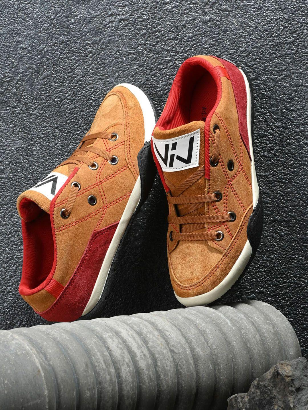 viv men tan colourblocked leather sneakers