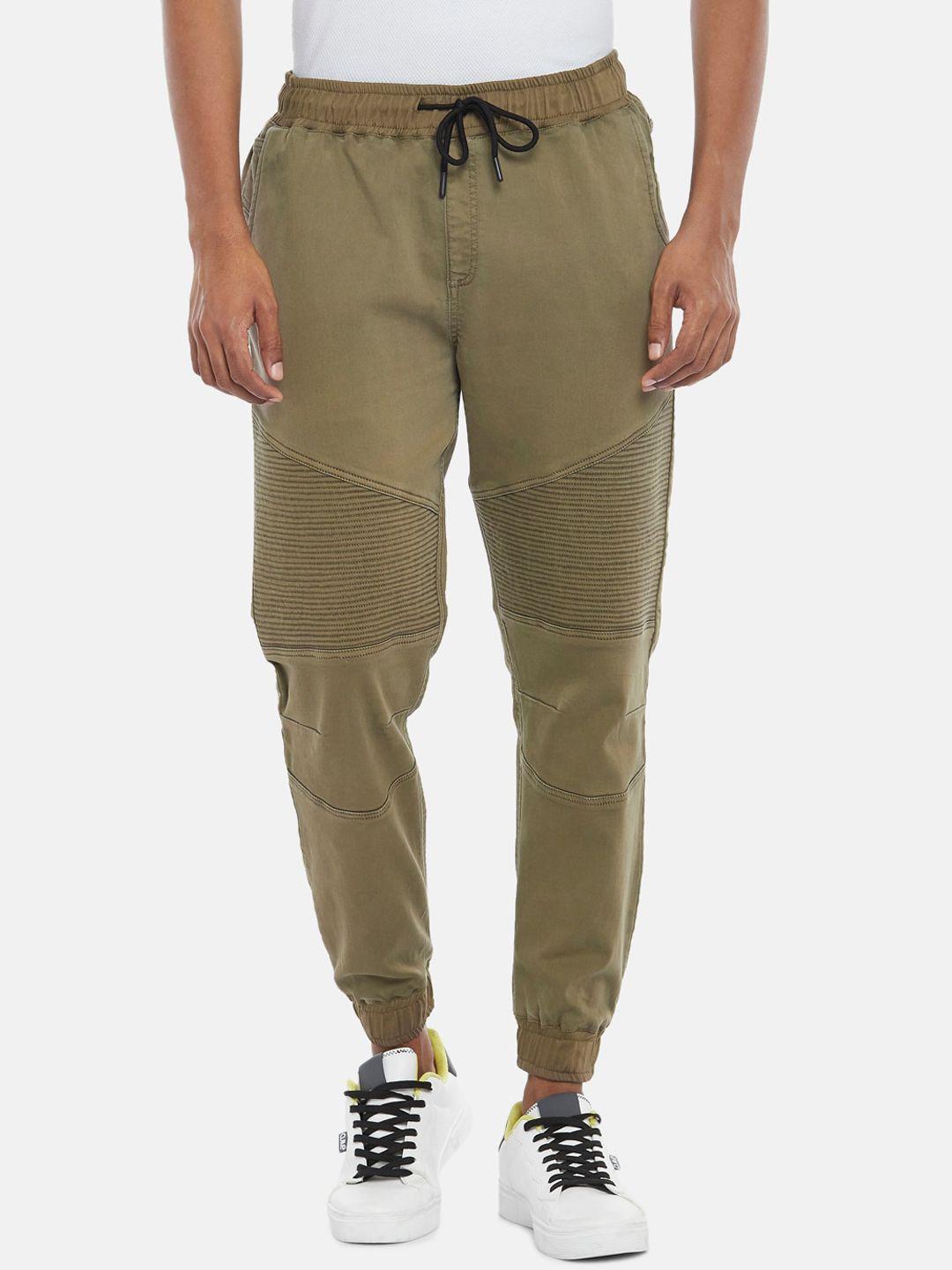 people men green tapered fit joggers trousers