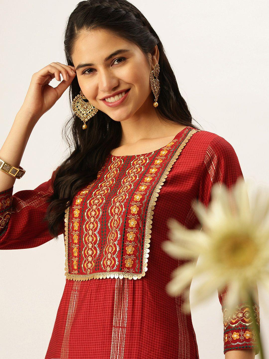 showoff women maroon floral embroidered thread work kurta with trousers