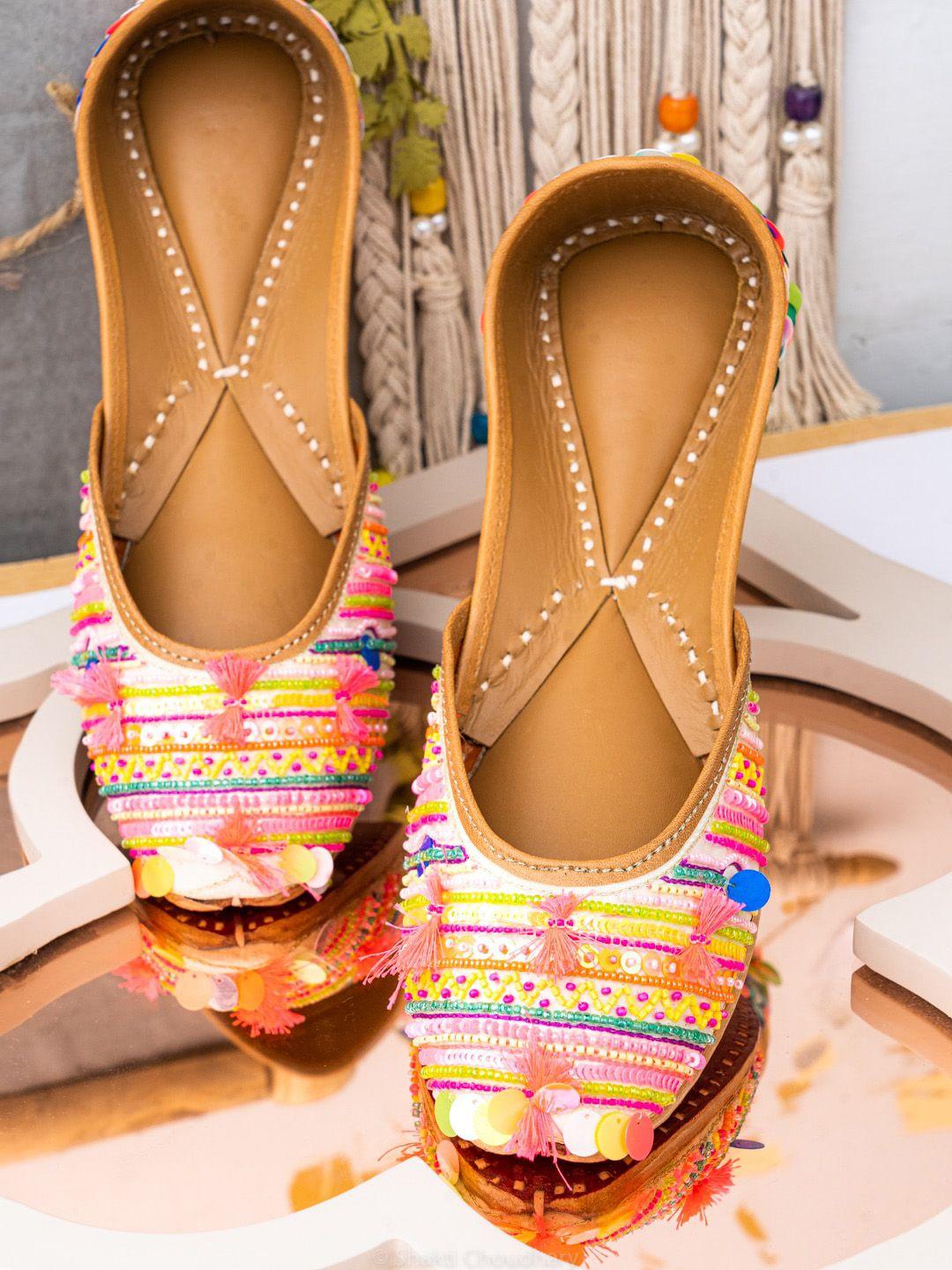 nr by nidhi rathi women pink mojaris flats