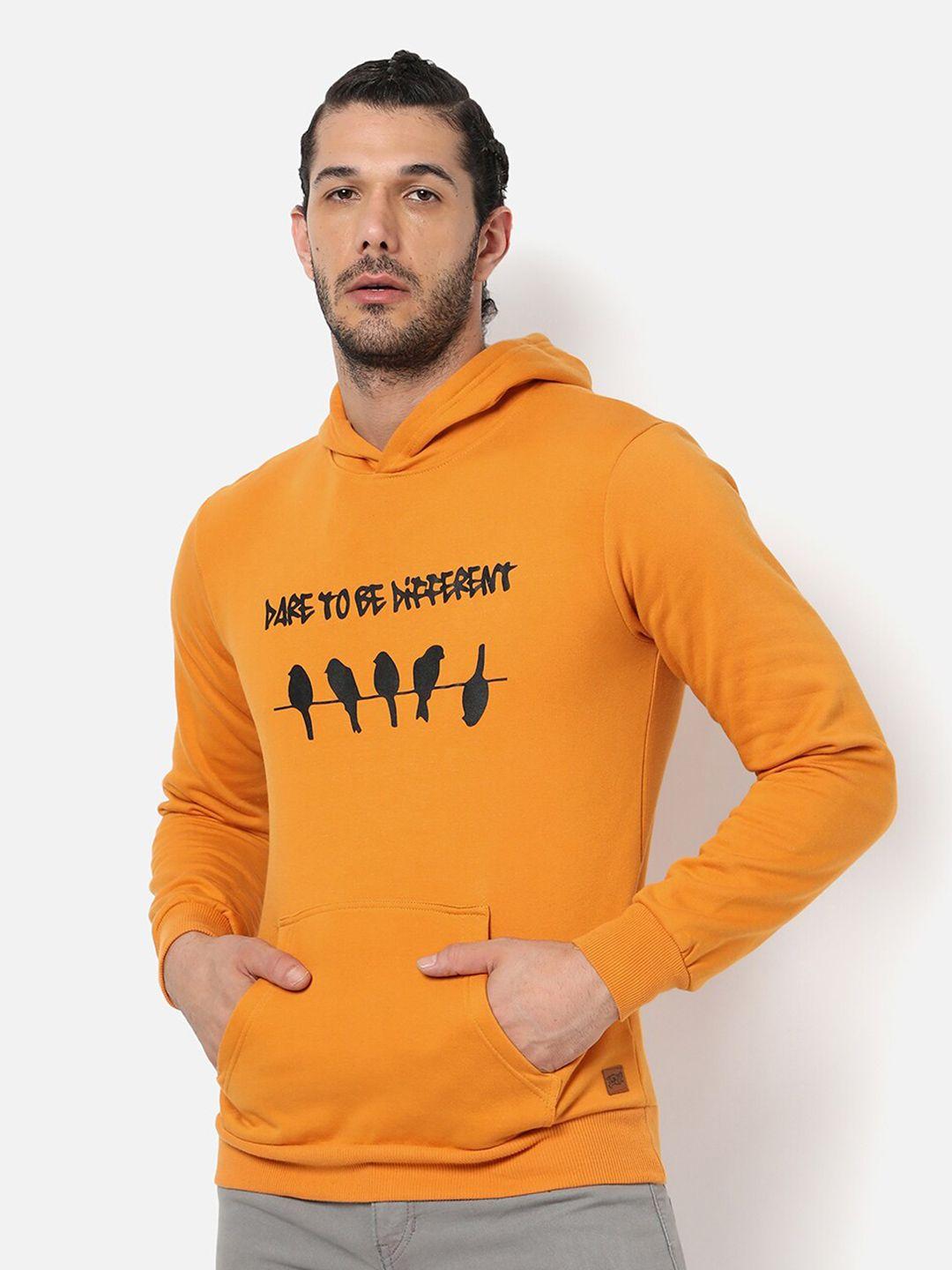 campus sutra men mustard printed hooded sweatshirt