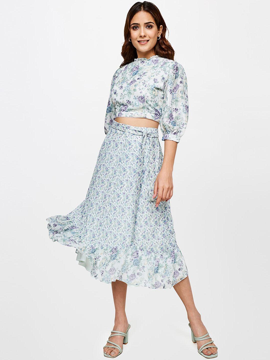 and women white & blue printed top & skirt co-ords