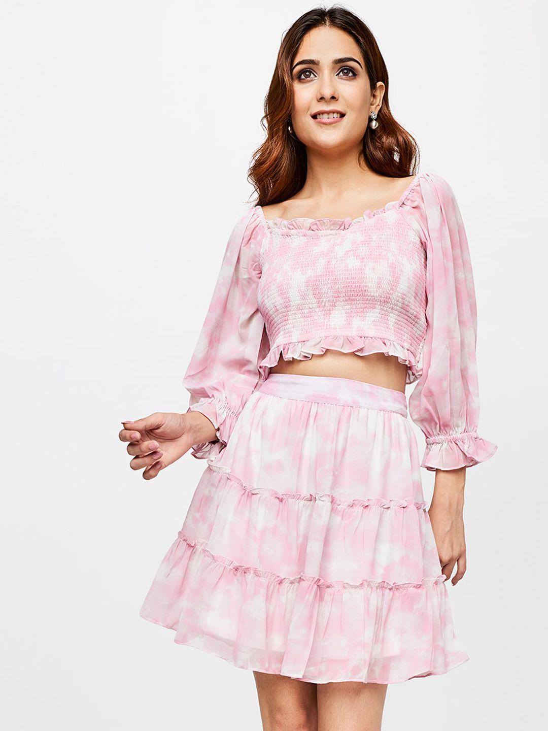 and women pink & white printed top & skirt co-ords