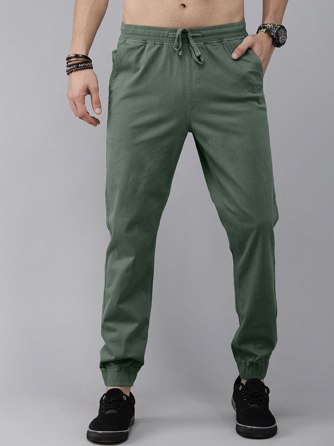 roadster men green solid slim-fit pure cotton joggers