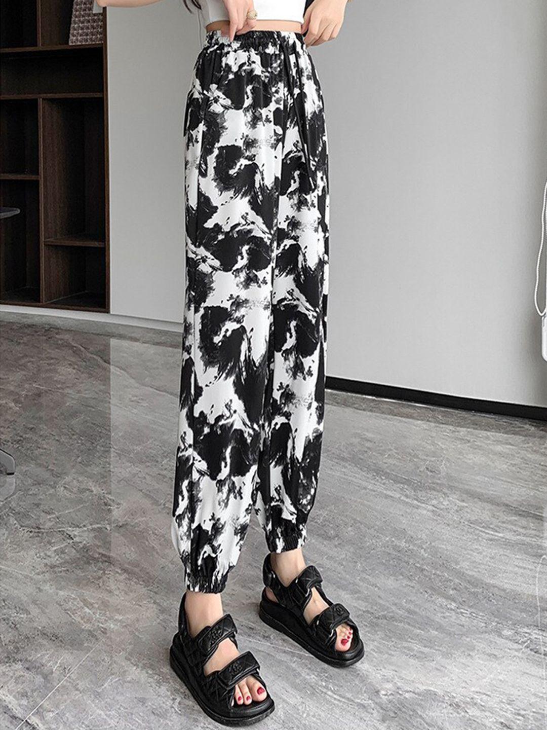 la aimee women black abstract trousers