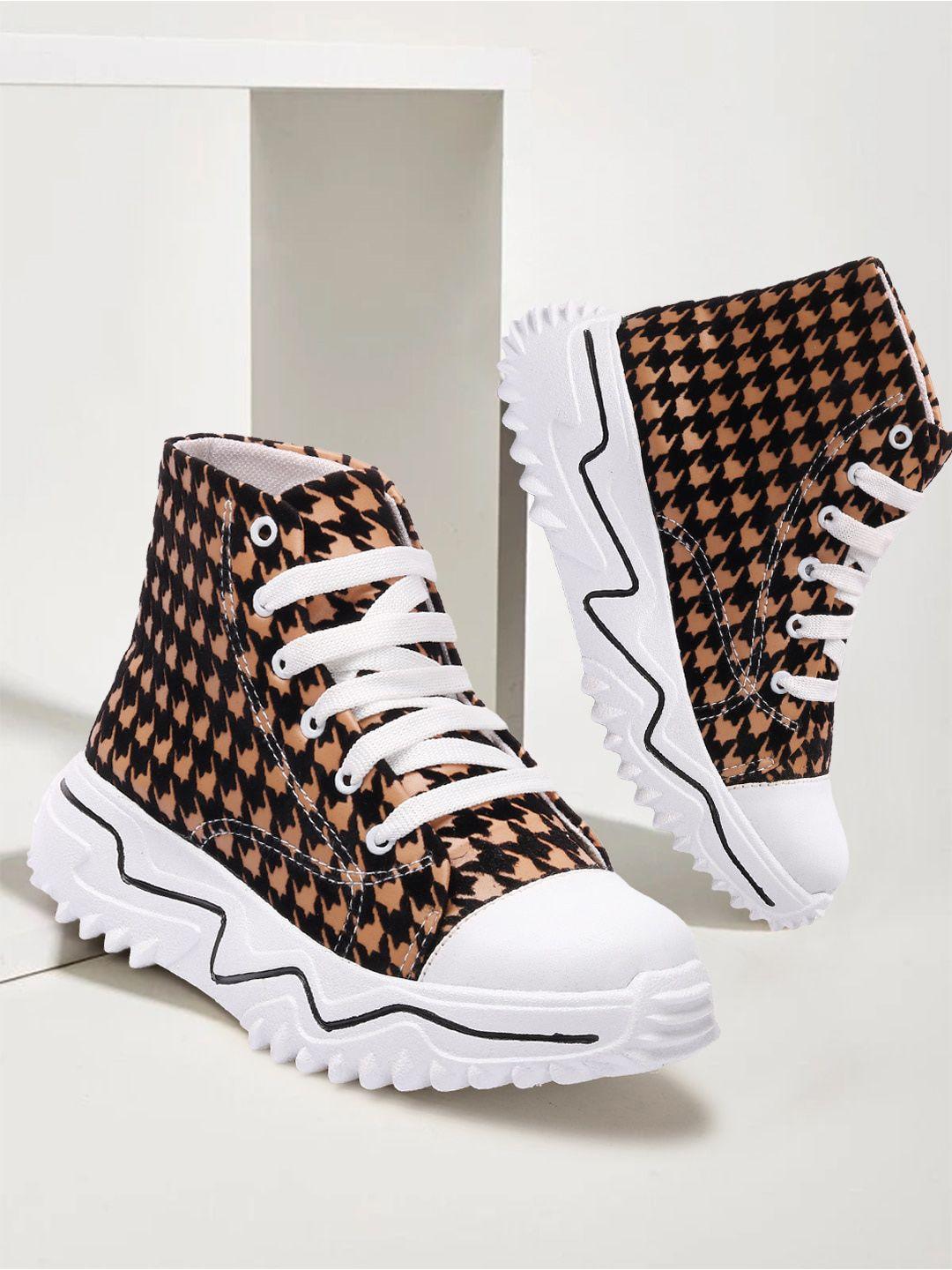 zapatoz women tan printed pu sneakers