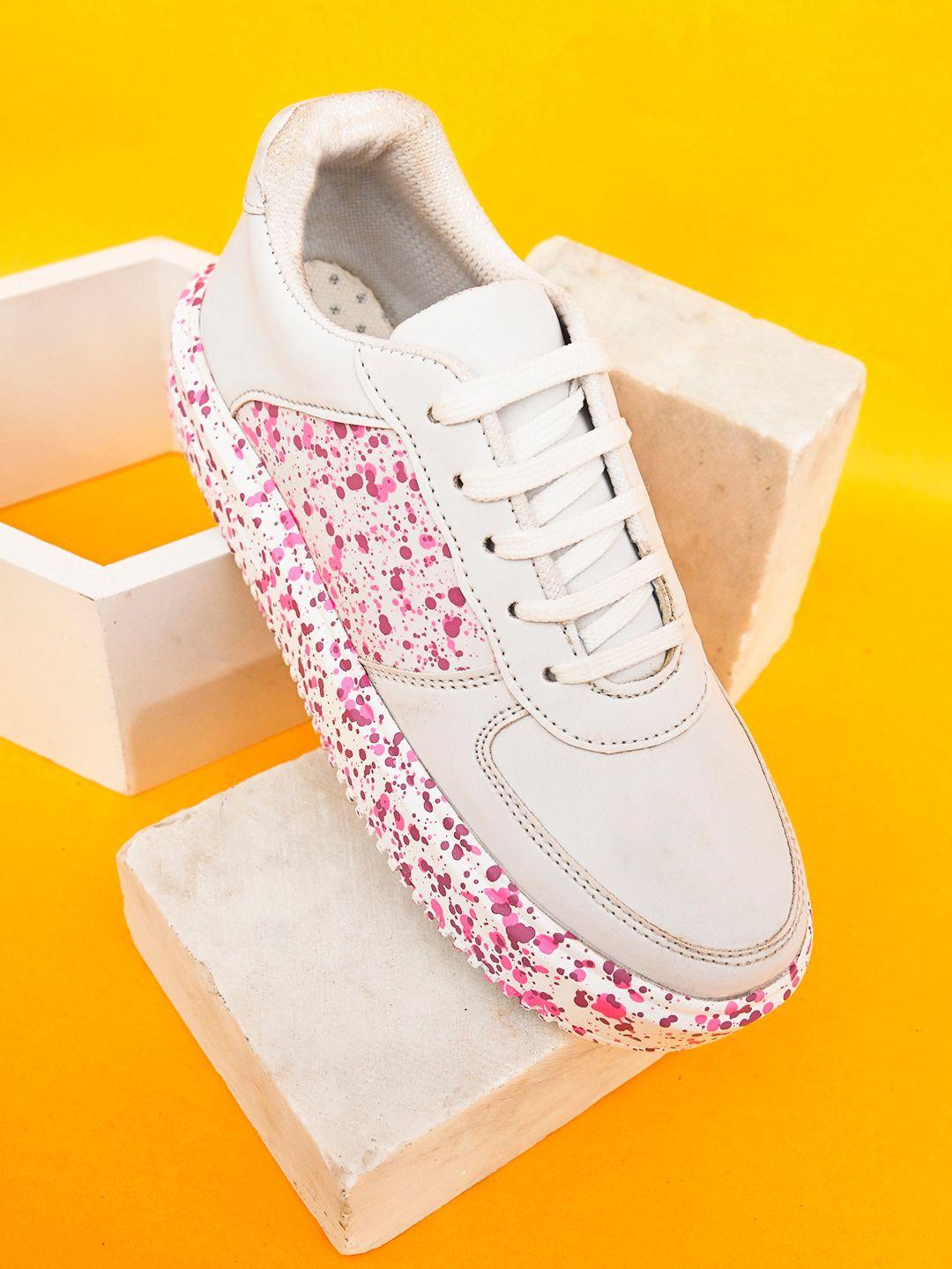 roadster women white printed leather casual shoes