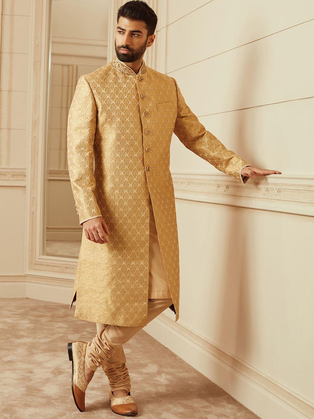 tasva men gold-coloured printed sherwani