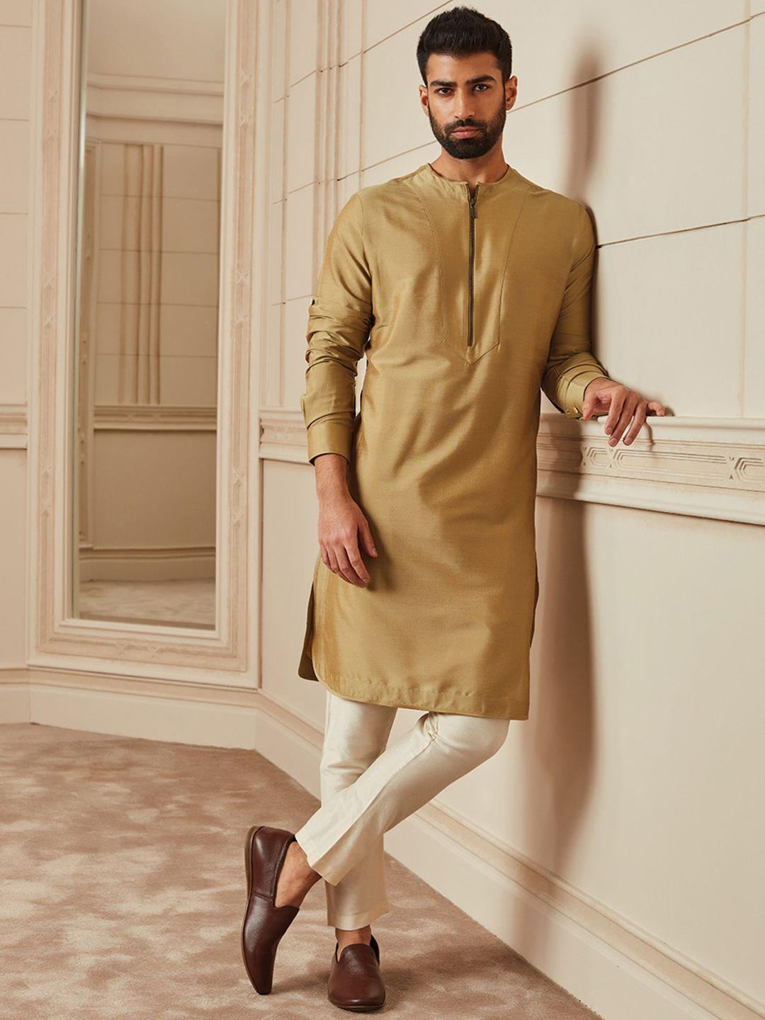 tasva men green solid round neck kurta with metal zipper & flap button detail