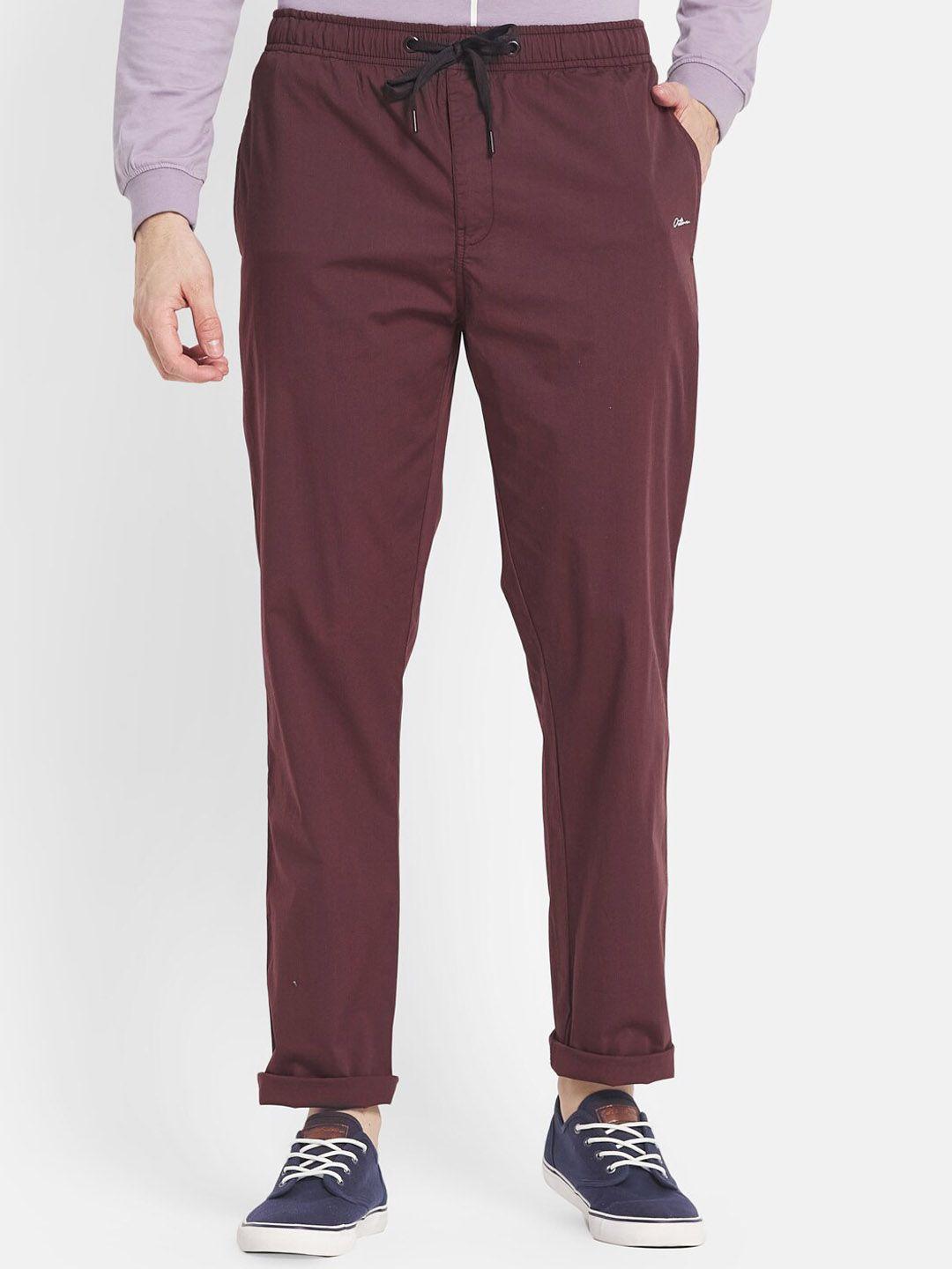 octave men maroon solid cotton track pant