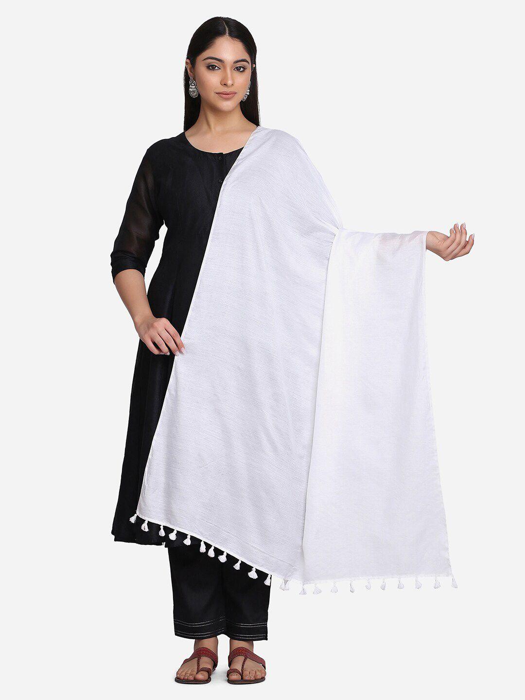 the weave traveller white solid art silk dupatta