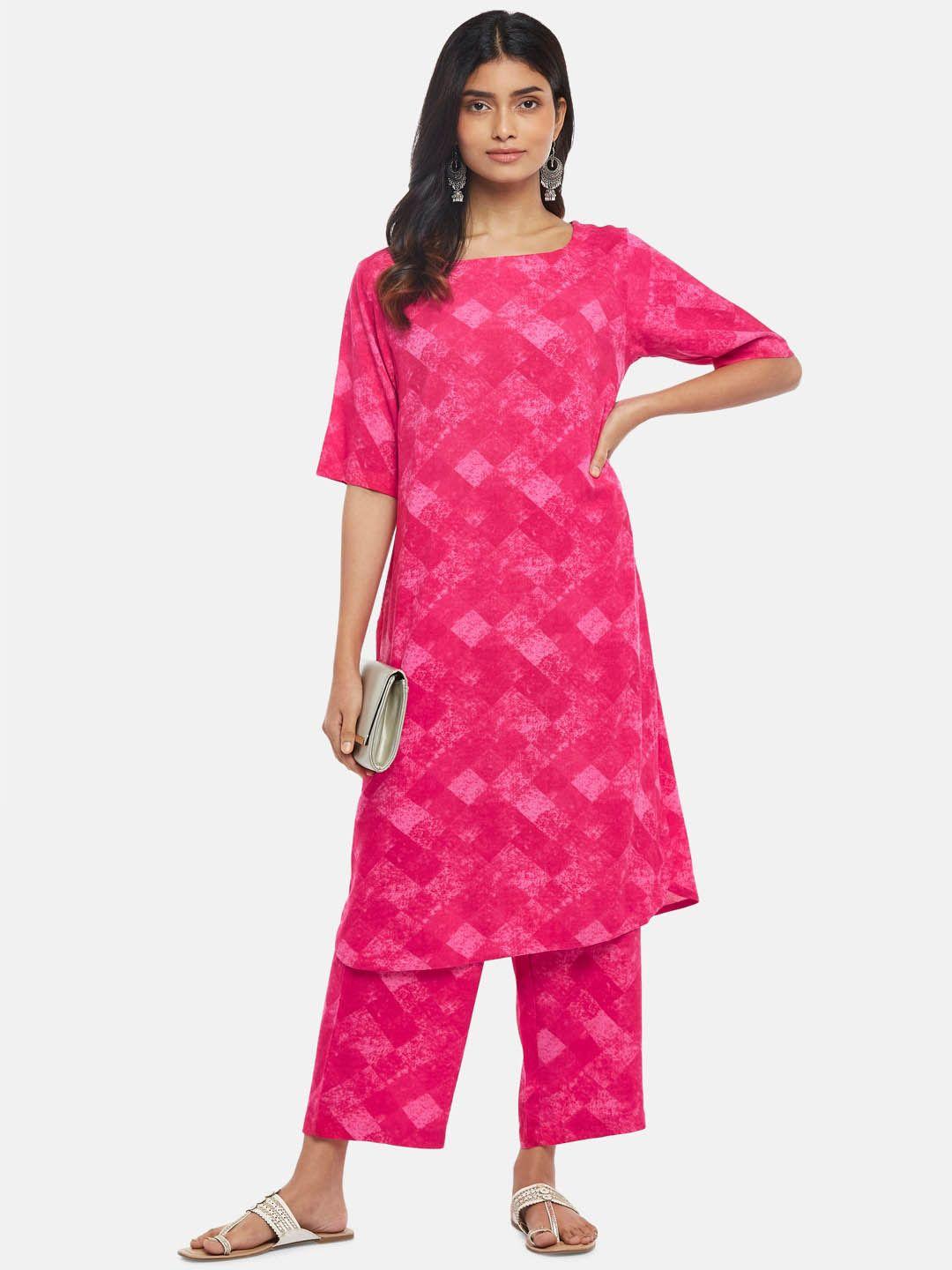 rangmanch by pantaloons women fuchsia printed kurta with trousers