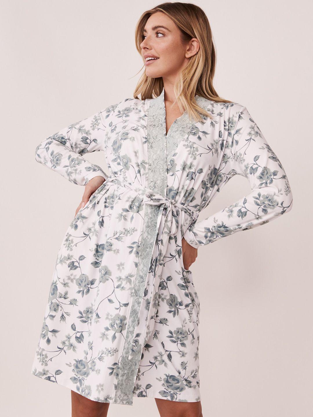 la vie en rose women white printed robe