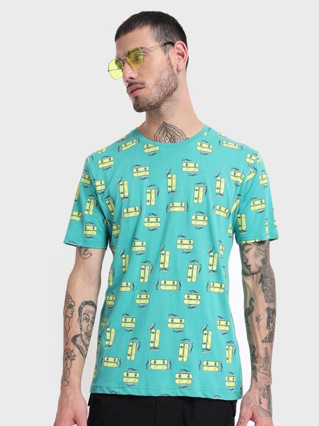 bewakoof men turquoise blue & yellow printed t-shirt