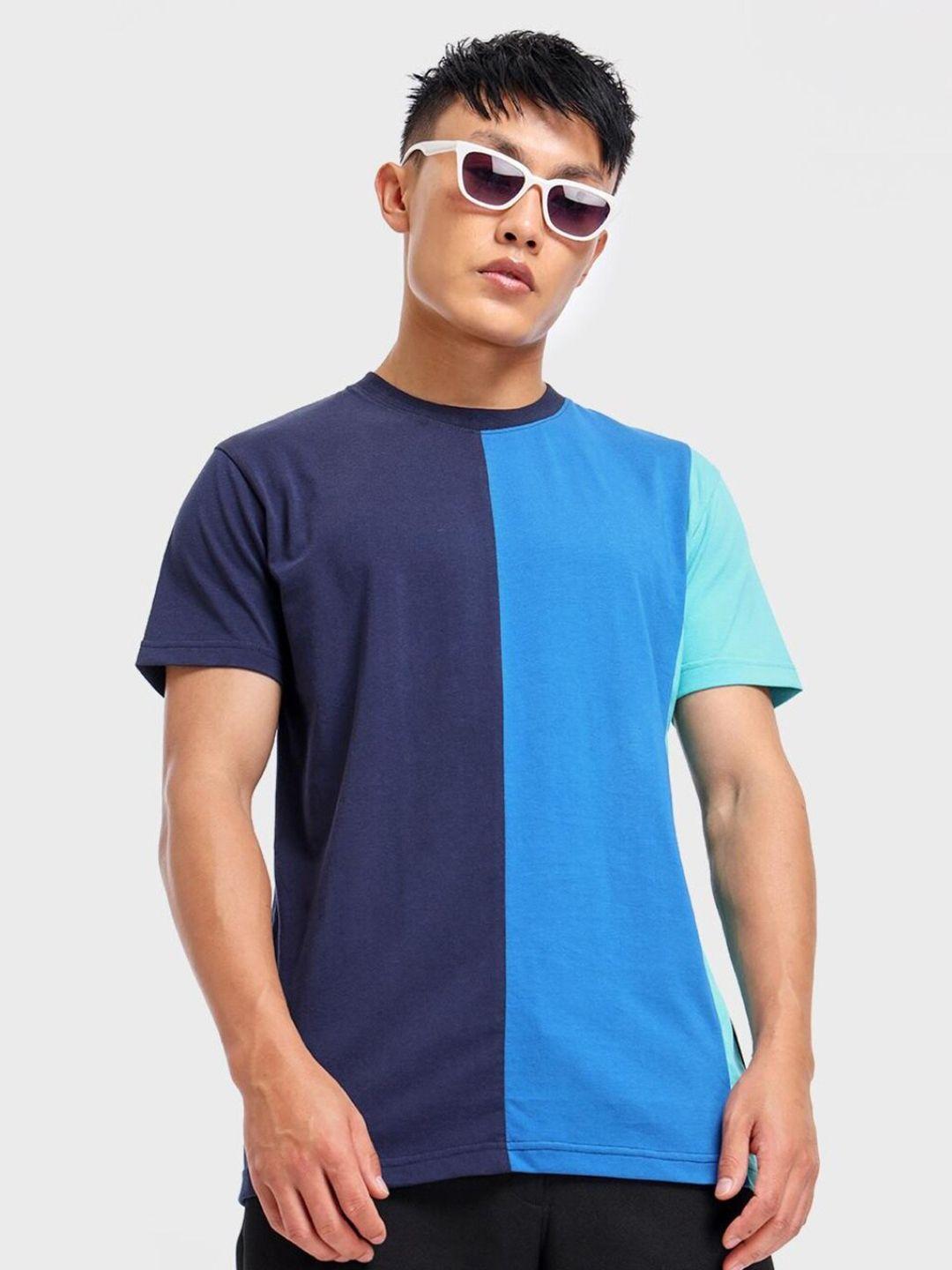 bewakoof men navy blue & sea green colourblocked t-shirt