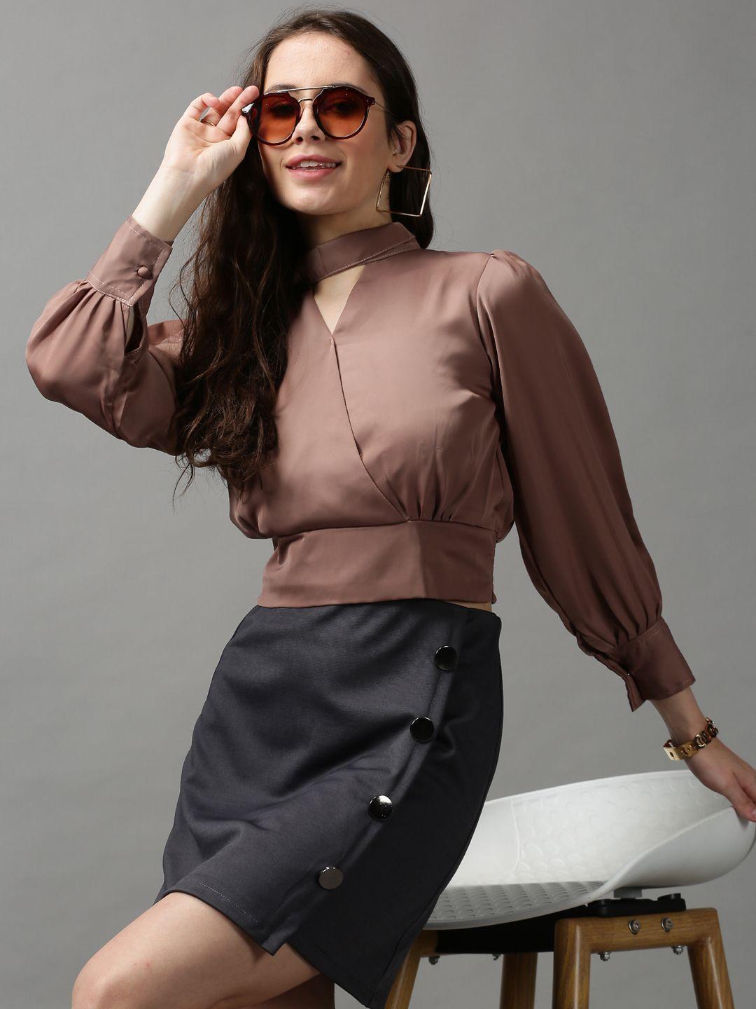 showoff women taupe keyhole neck wrap crop top