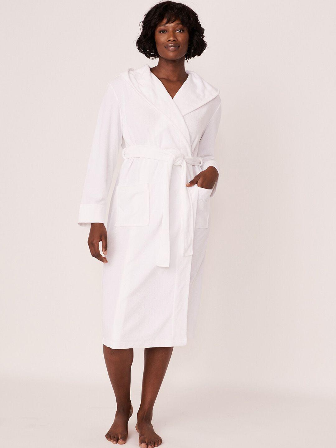 la vie en rose women white solid bath robe