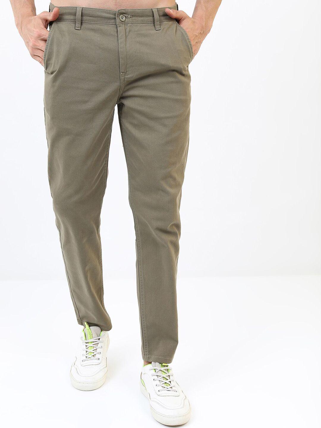 highlander men olive green solid tapered fit chinos trousers