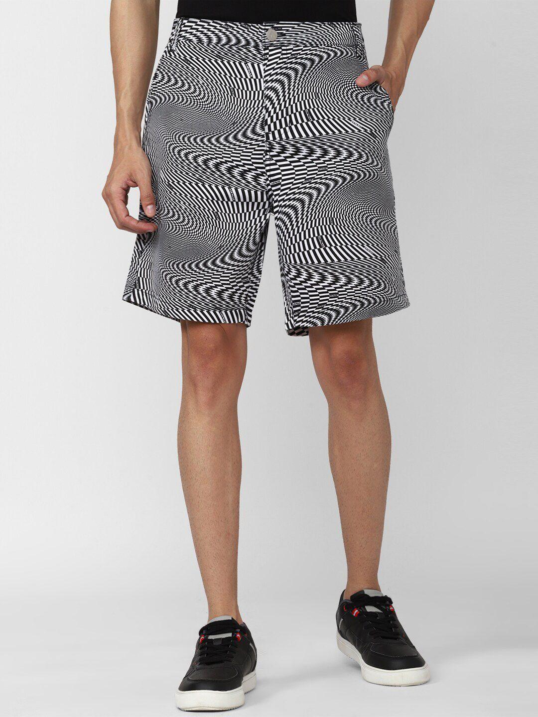 forever 21 men grey printed shorts