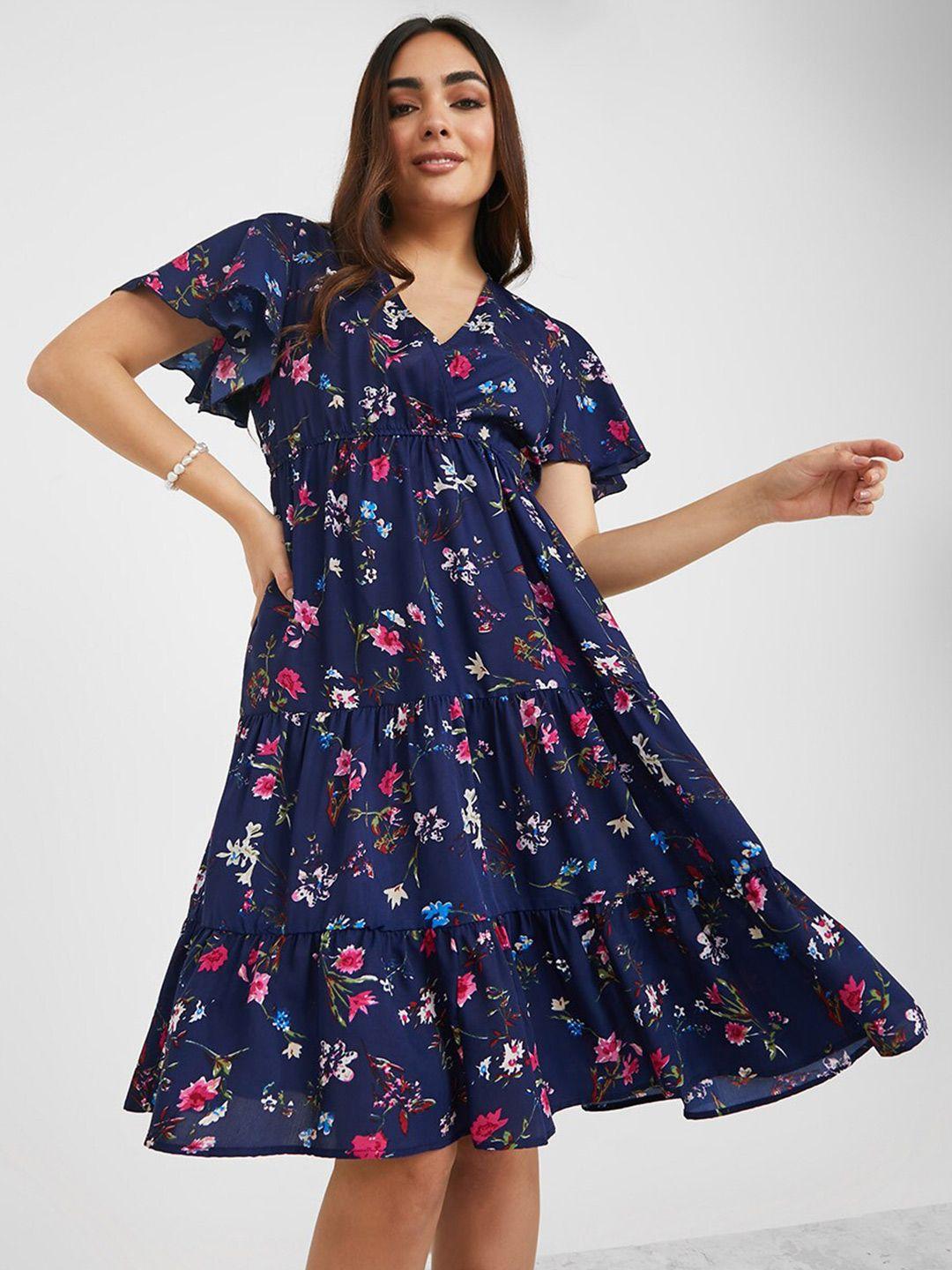 styli navy blue short flared sleeves v neck ditsy print knee length dress