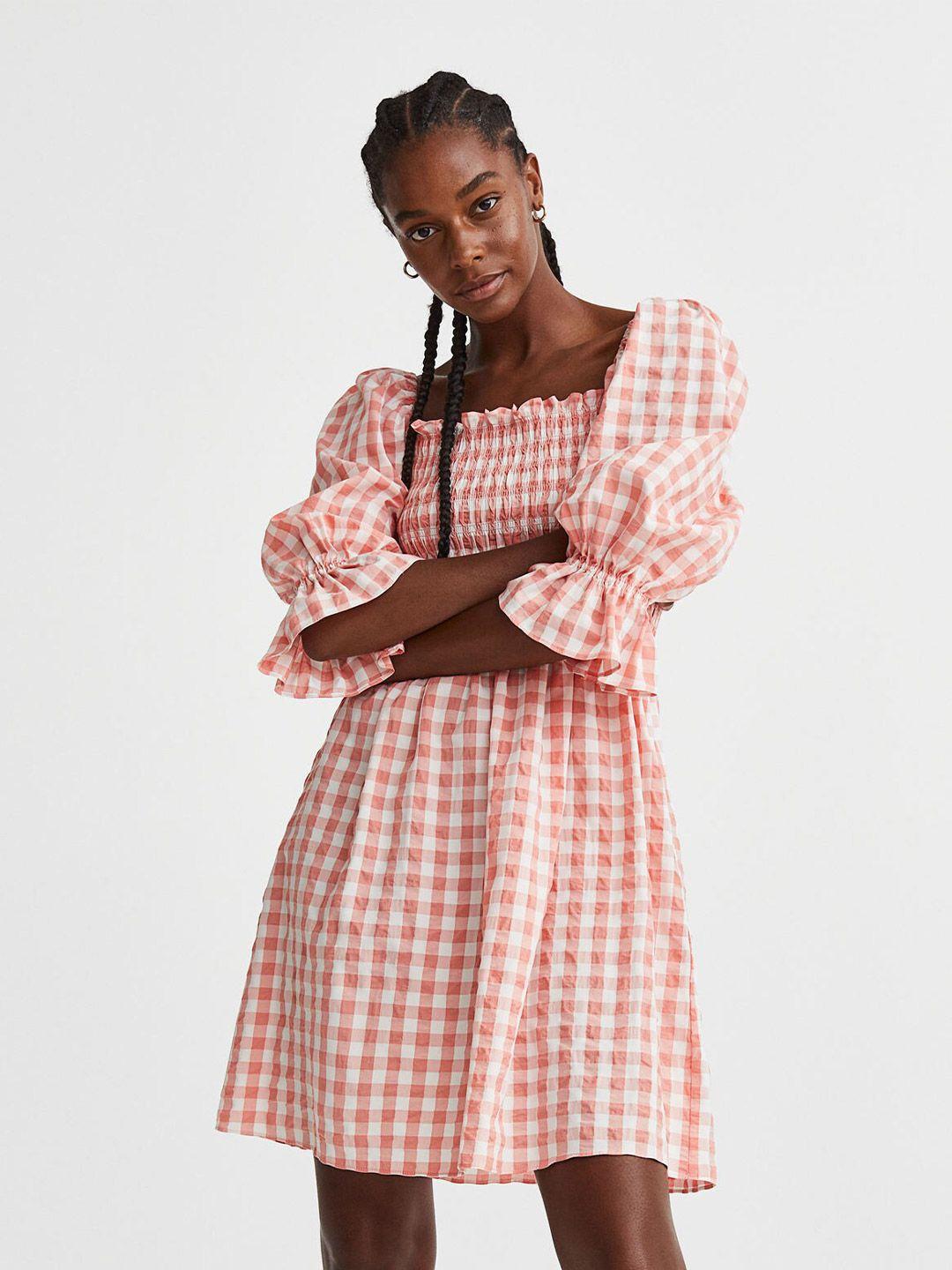 h&m women puff-sleeved seersucker dress