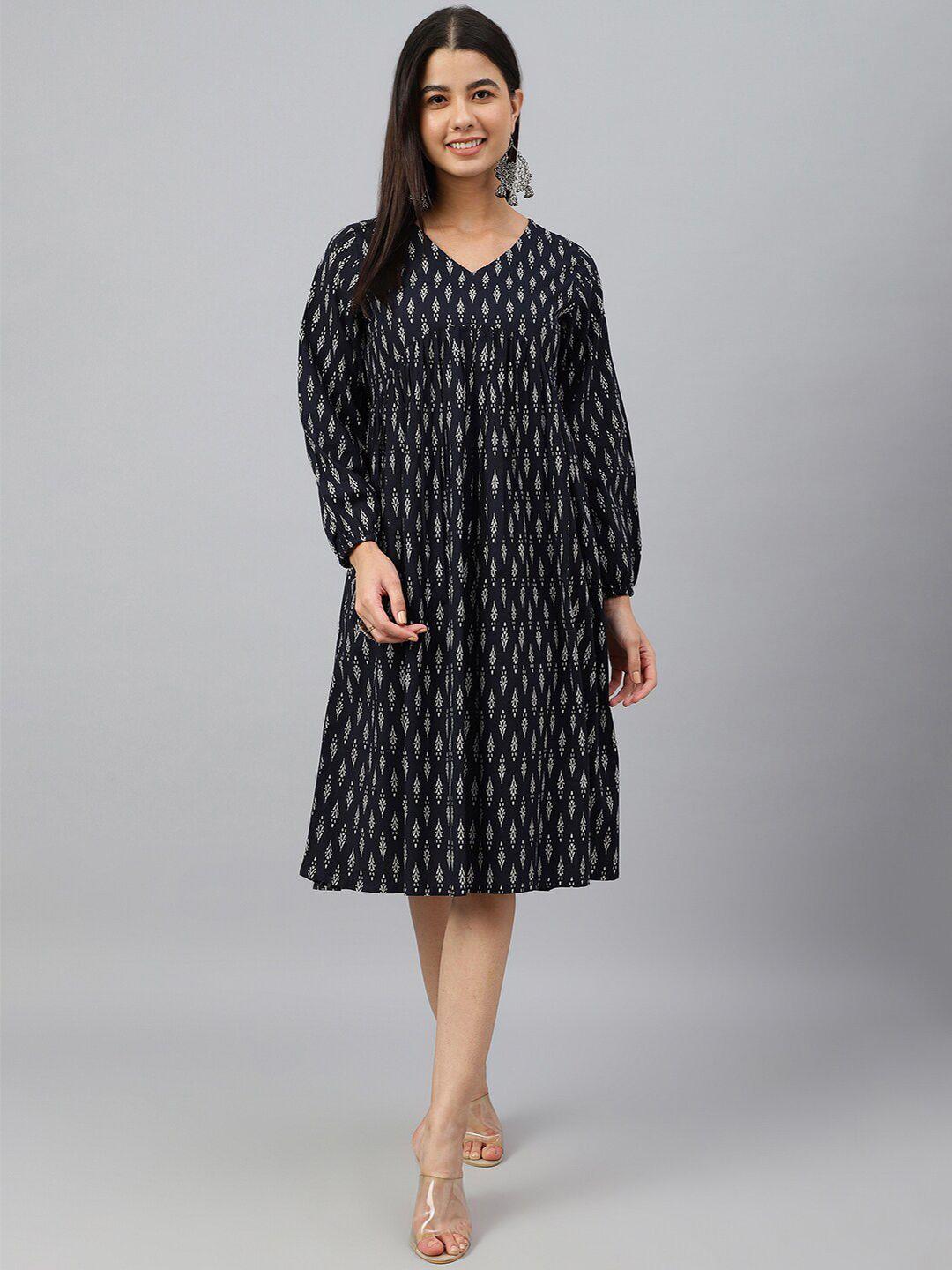 janasya black & white ethnic motifs print puff sleeve empire dress