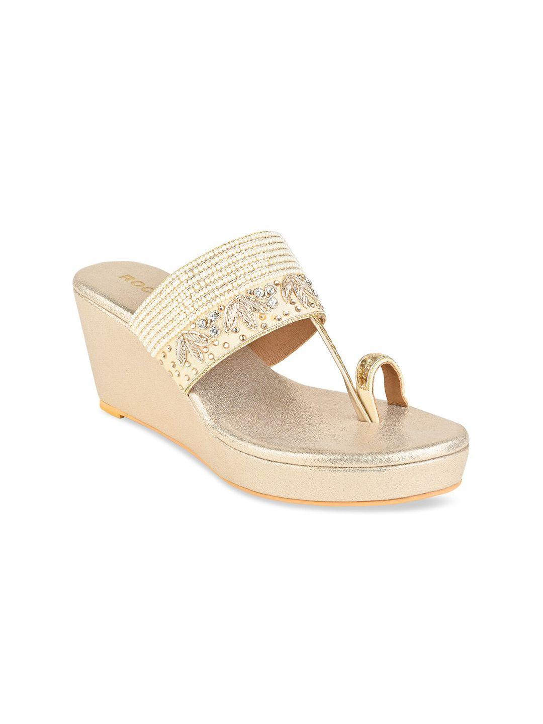 rocia women gold-toned ethnic one toe flats