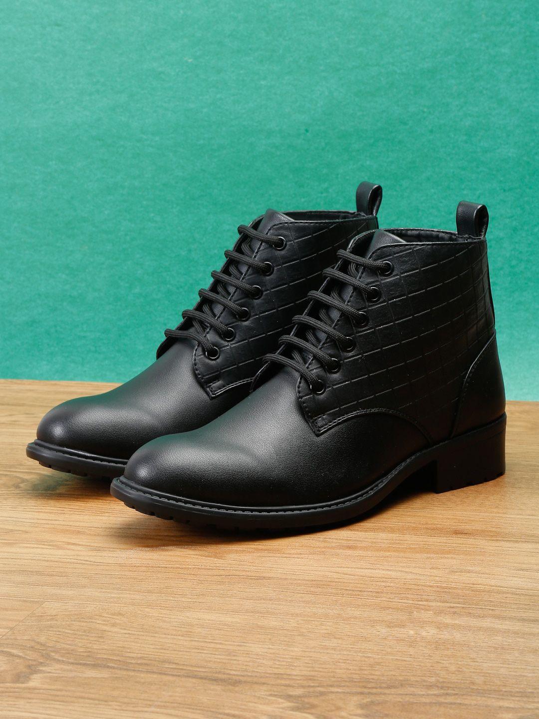 roadster women black solid regular boots