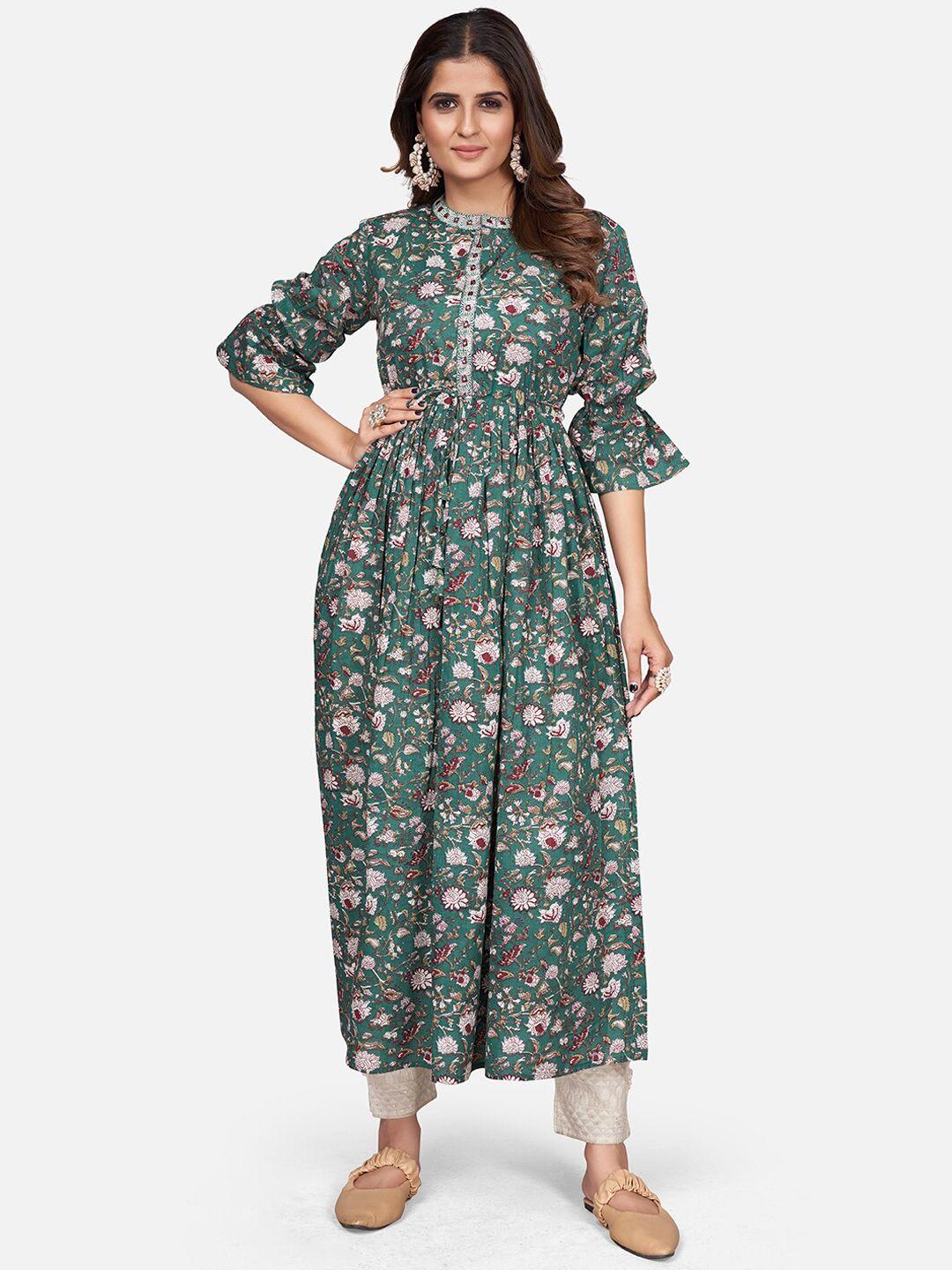 vbuyz women green & white floral printed flared sleeves cotton kurta