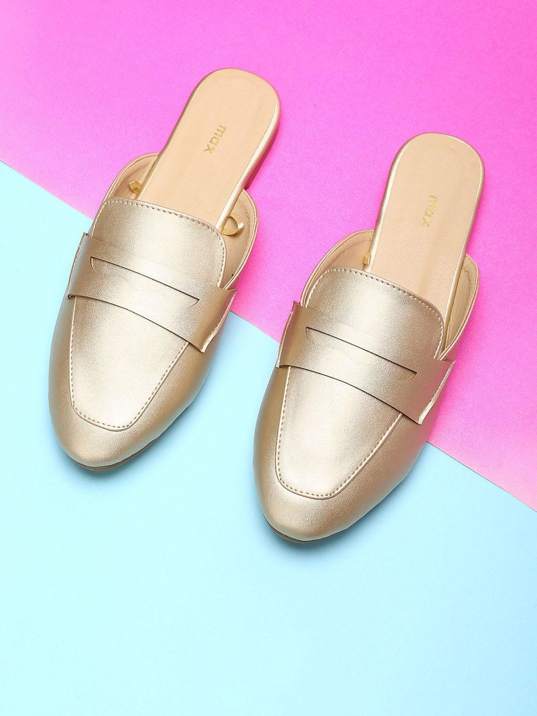 max women gold-toned solid mules