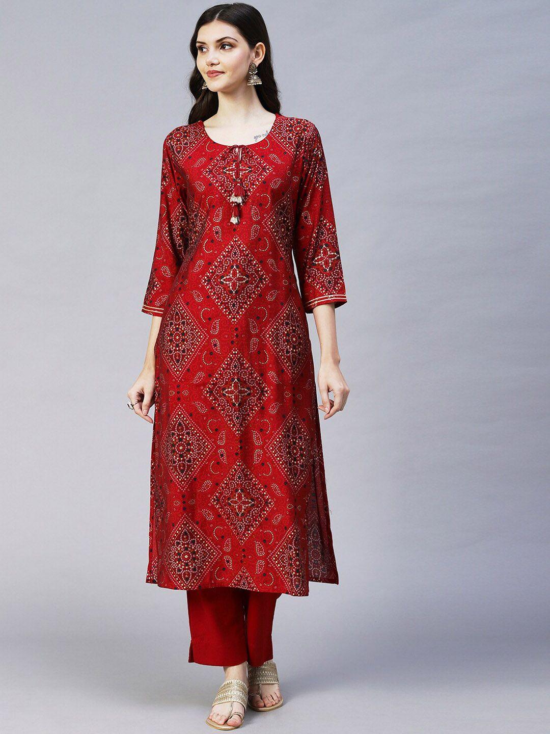 fashor women maroon bandhani printed kurta with trousers