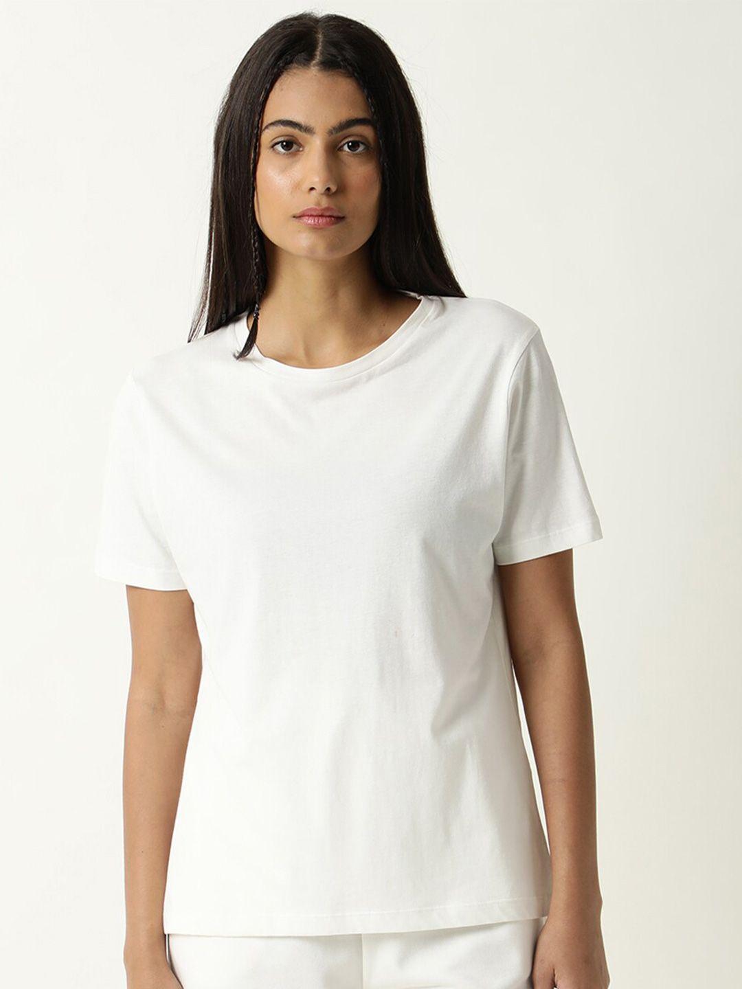 articale women off white solid slim fit cotton t-shirt