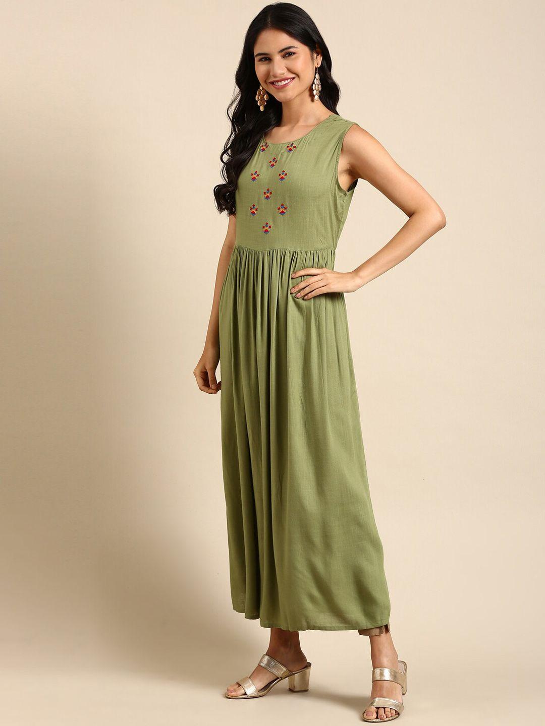 showoff women olive green floral embroidered kurta with shrug