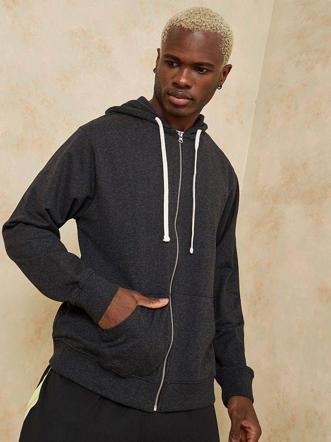 styli men charcoal solid hooded cotton sweatshirt