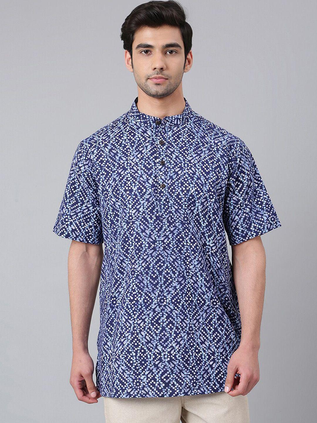 fabindia men blue & white geometric printed cotton short kurta