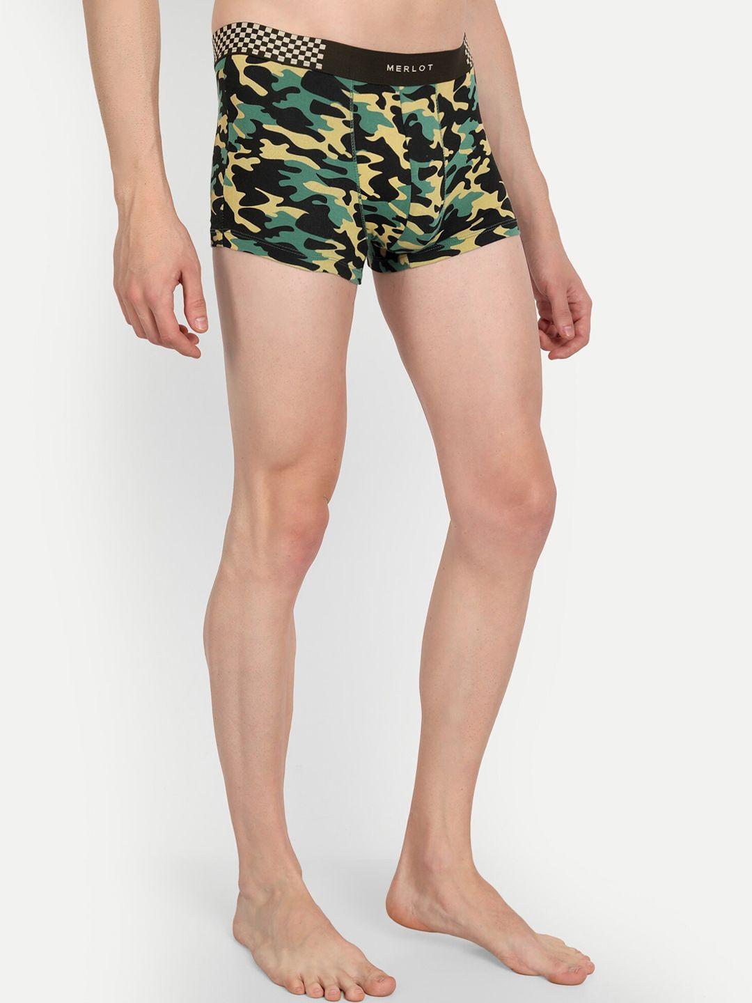 merlot men green & black printed trunk