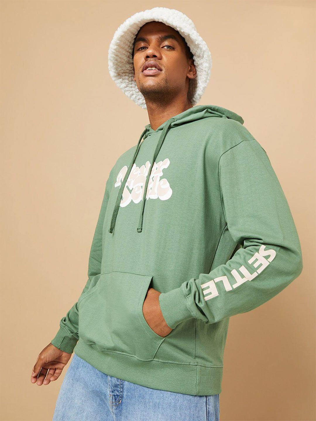 styli men green cotton printed hooded sweatshirt