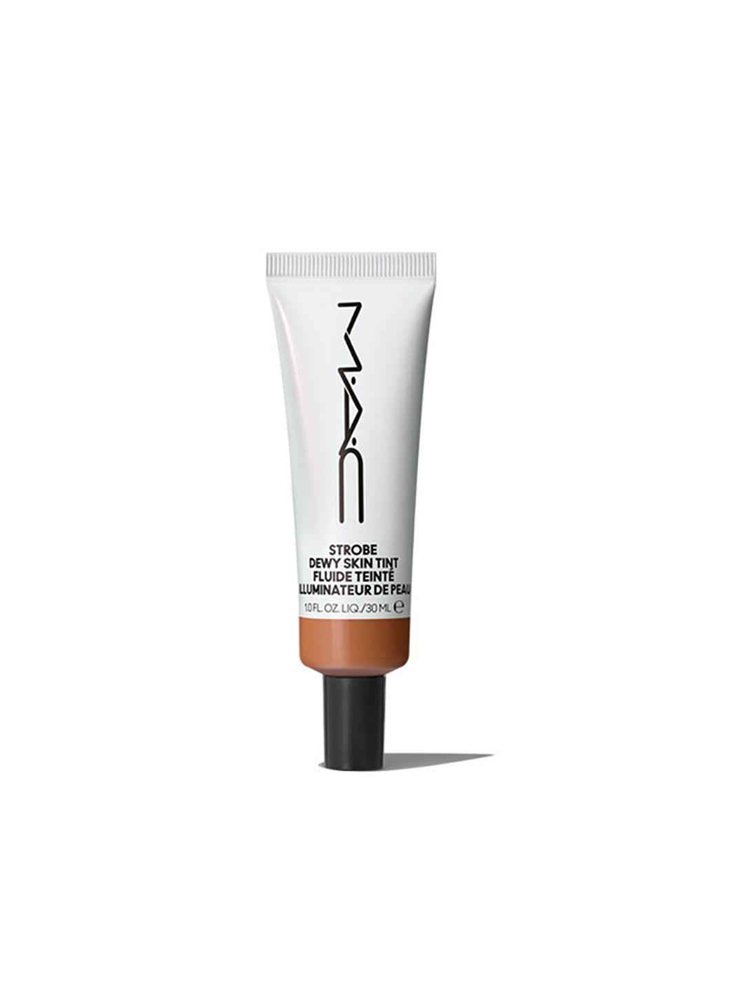 m.a.c strobe dewy skin tint with vitamin e 30 ml - dark plus