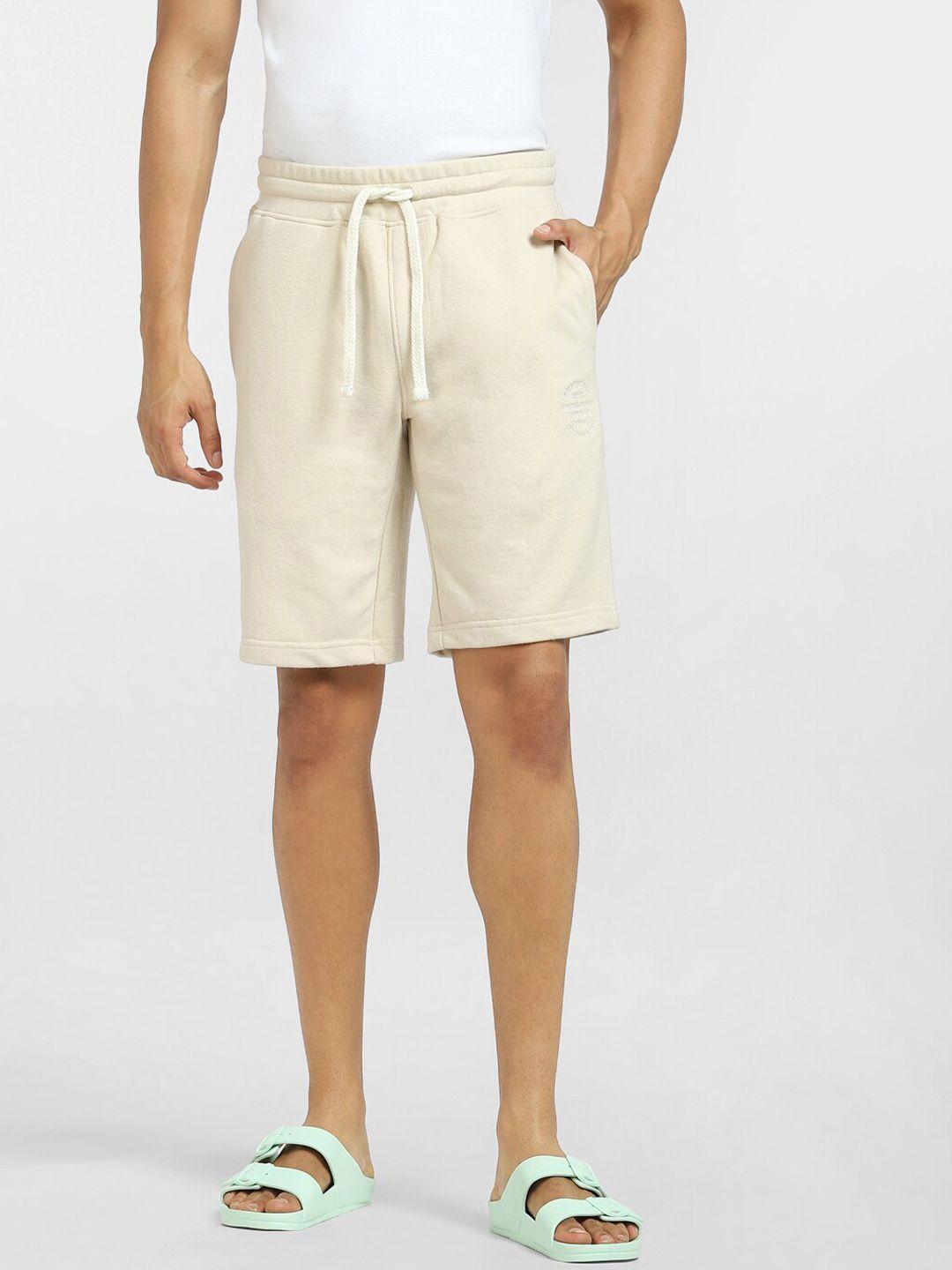 jack & jones men low-rise cotton regular shorts