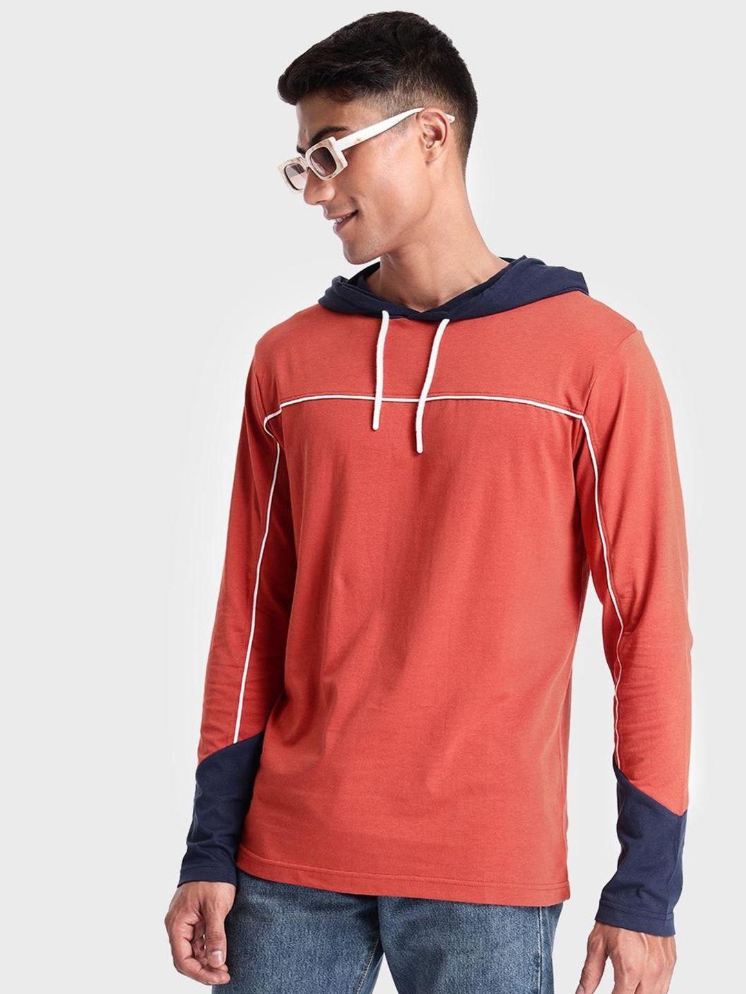 bewakoof men cotton hooded sweatshirt