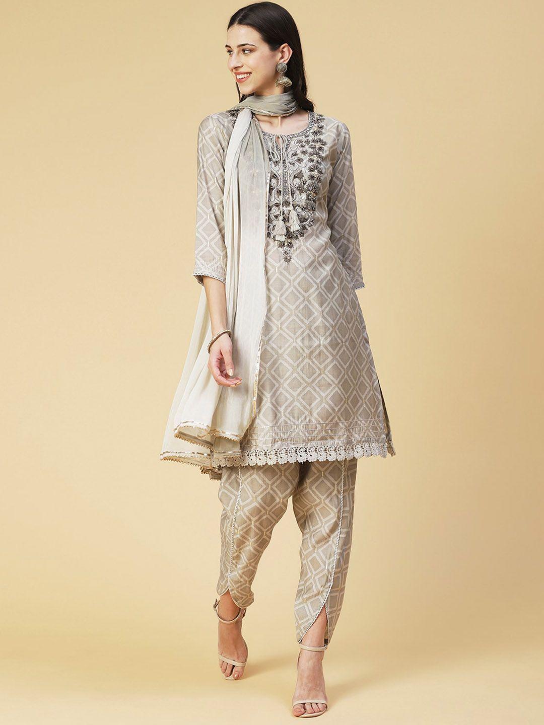 fashor women grey printed mirror work kurta with dhoti pants & with dupatta